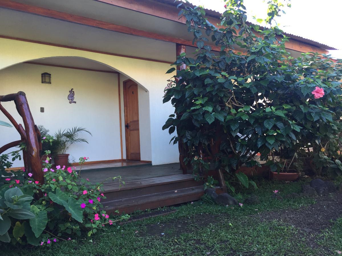 Cabanas Hinariru Nui Hanga Roa Bagian luar foto